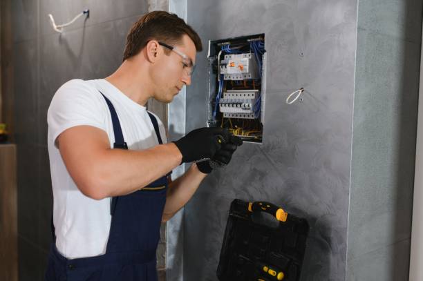 Best Licensed Electrician  in Cumberland Center, ME